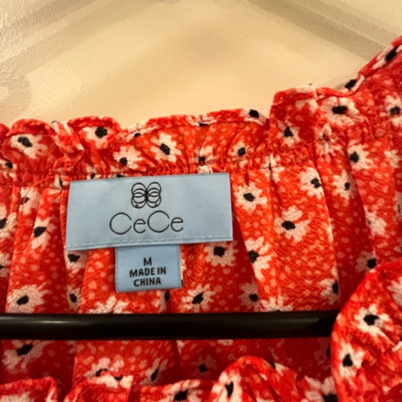 NWT Long Sleeve Flower Top - Picture 4 of 4